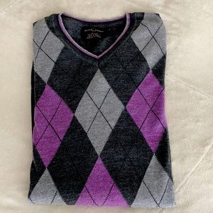 Italian V neck merino wool sweater